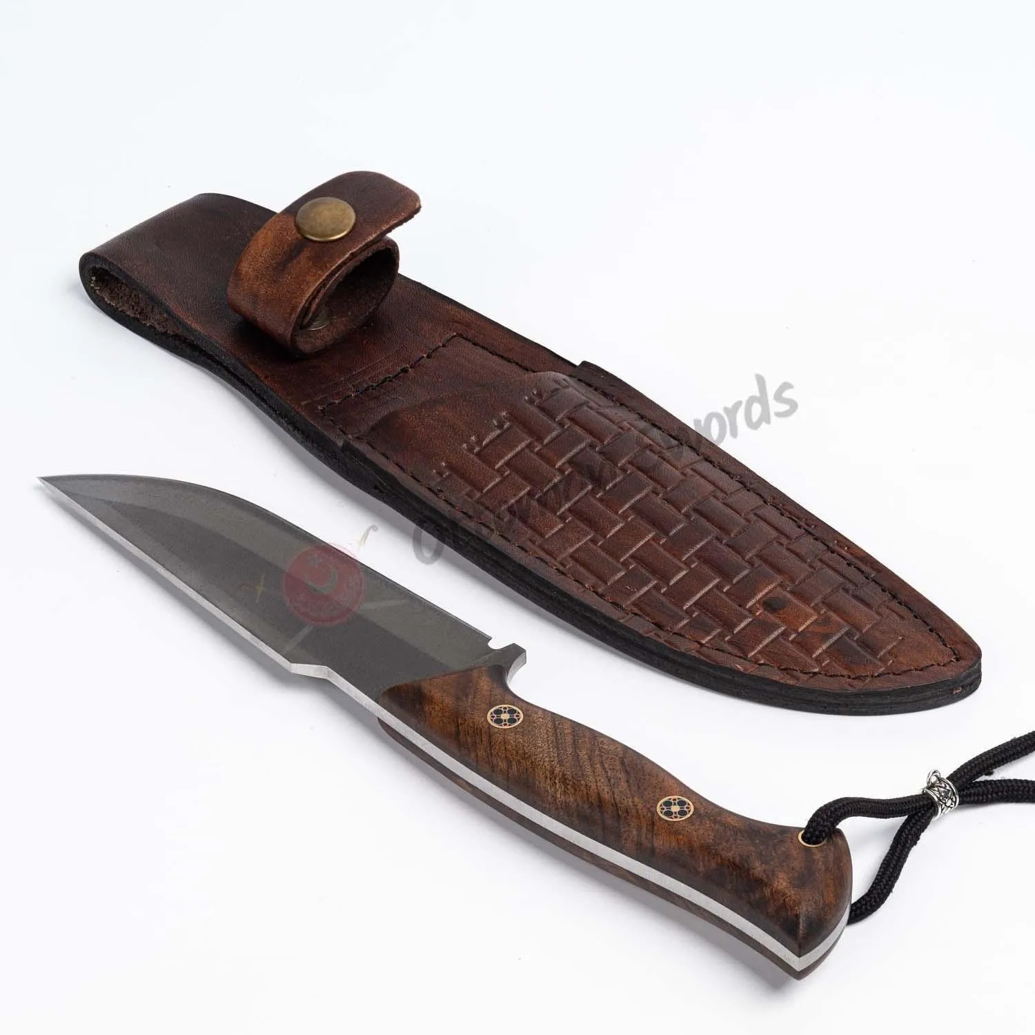 D2 Steel Full Tang Fixed Blade Survival Knife Walnut Handle 10"