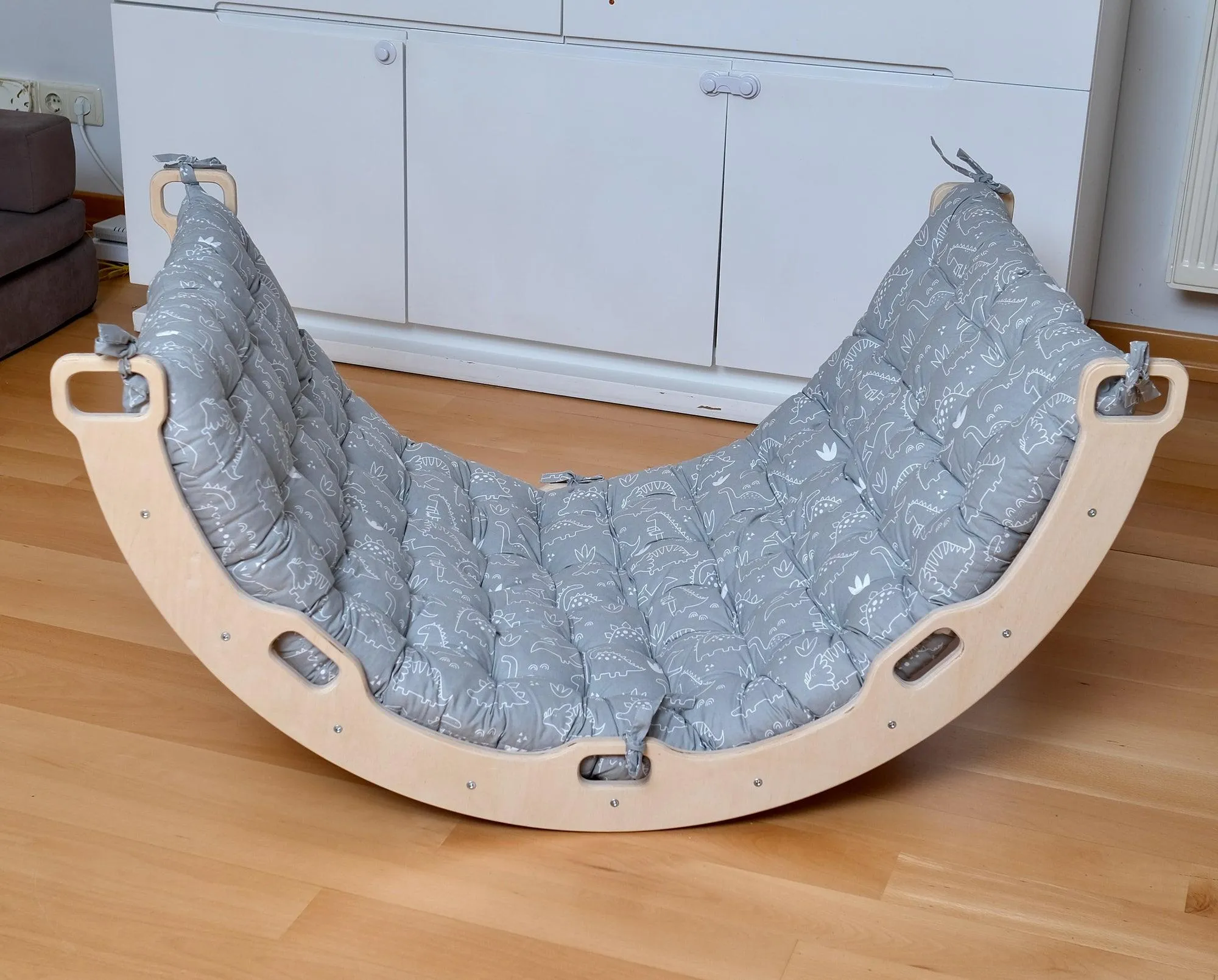 Montessori Arch/Rocker With Gray Dinosaur Pattern Pillow Set